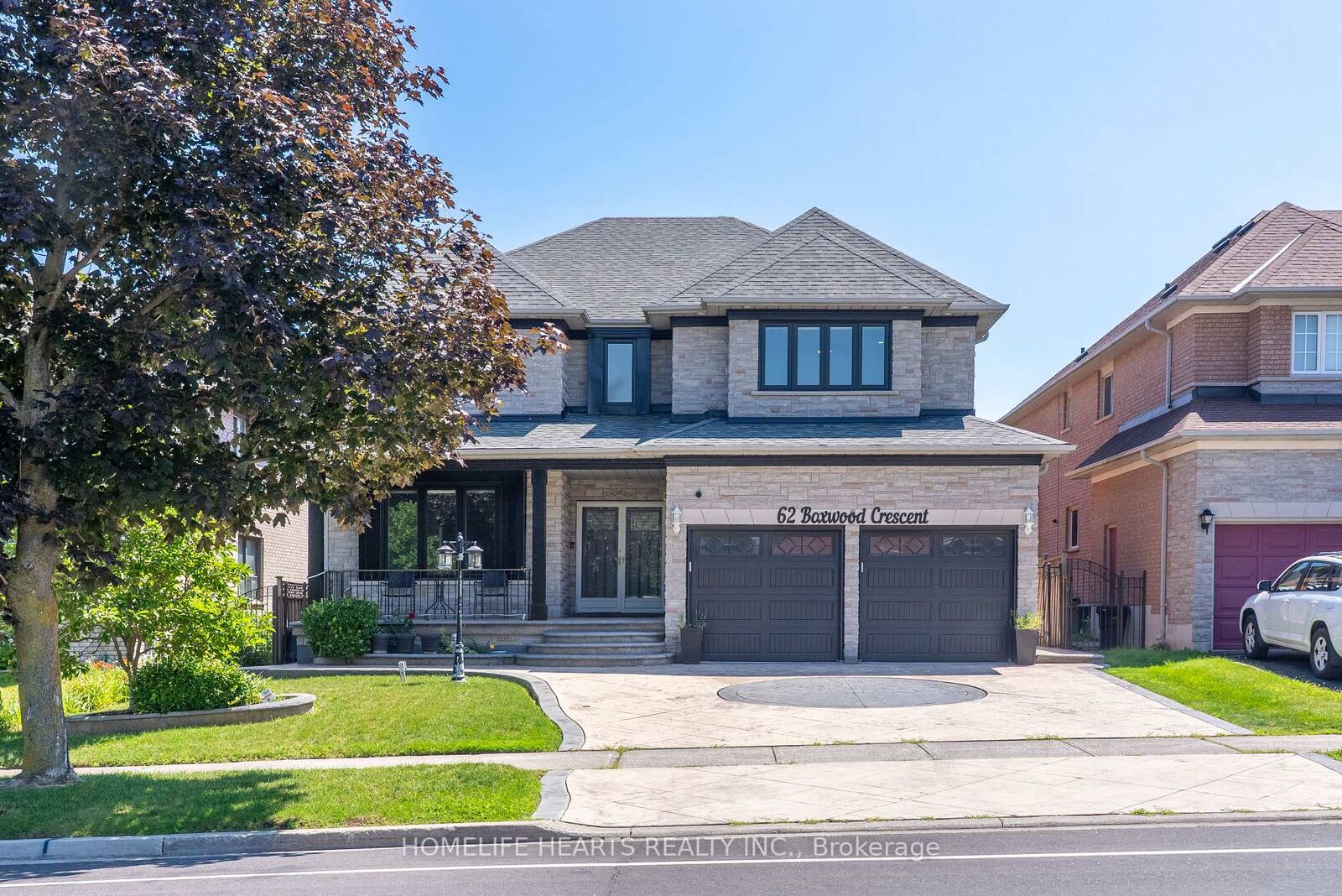 Property Photo: 62 Boxwood Crescent ON L3S 3P9