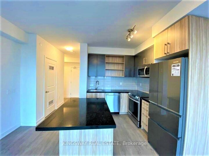 Property Photo: 4699 Glen Erin Drive 1403 ON L5M 2E5