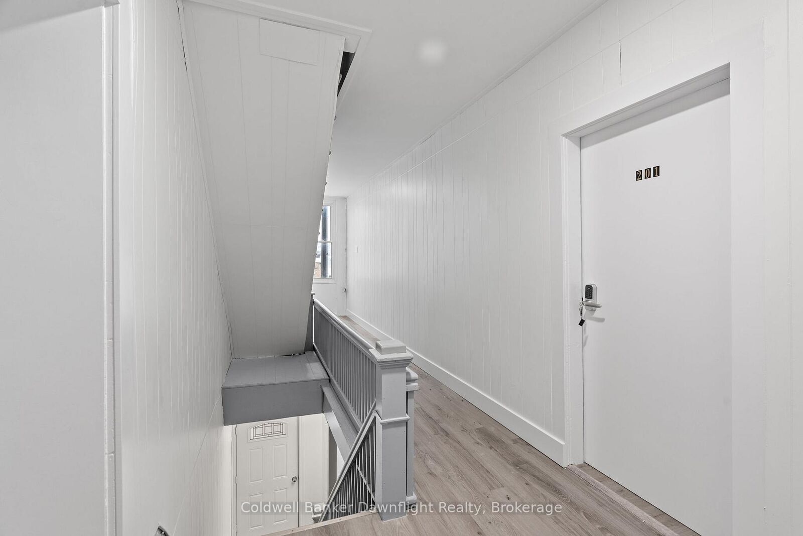 Property Photo: 441 Main Street 302 ON N0M 1S2