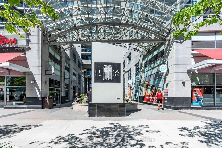 Property Photo:  4968 Yonge Street 615  ON M2N 7G9 