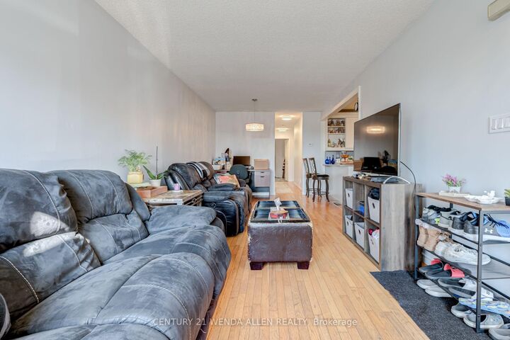 Property Photo:  1742 Nash Road  ON L1E 2L8 