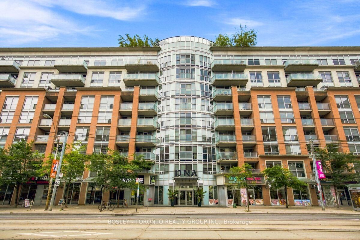 Property Photo: 1005 King Street W 338 ON M6K 3M8