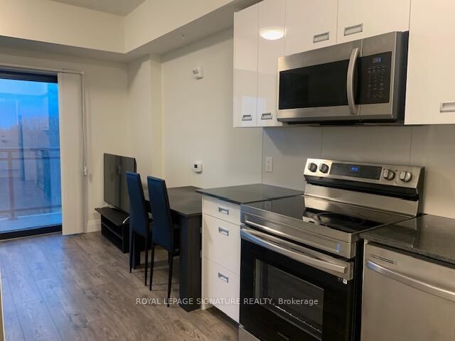 Property Photo:  652 Princess Street 508  ON K7L 1E5 