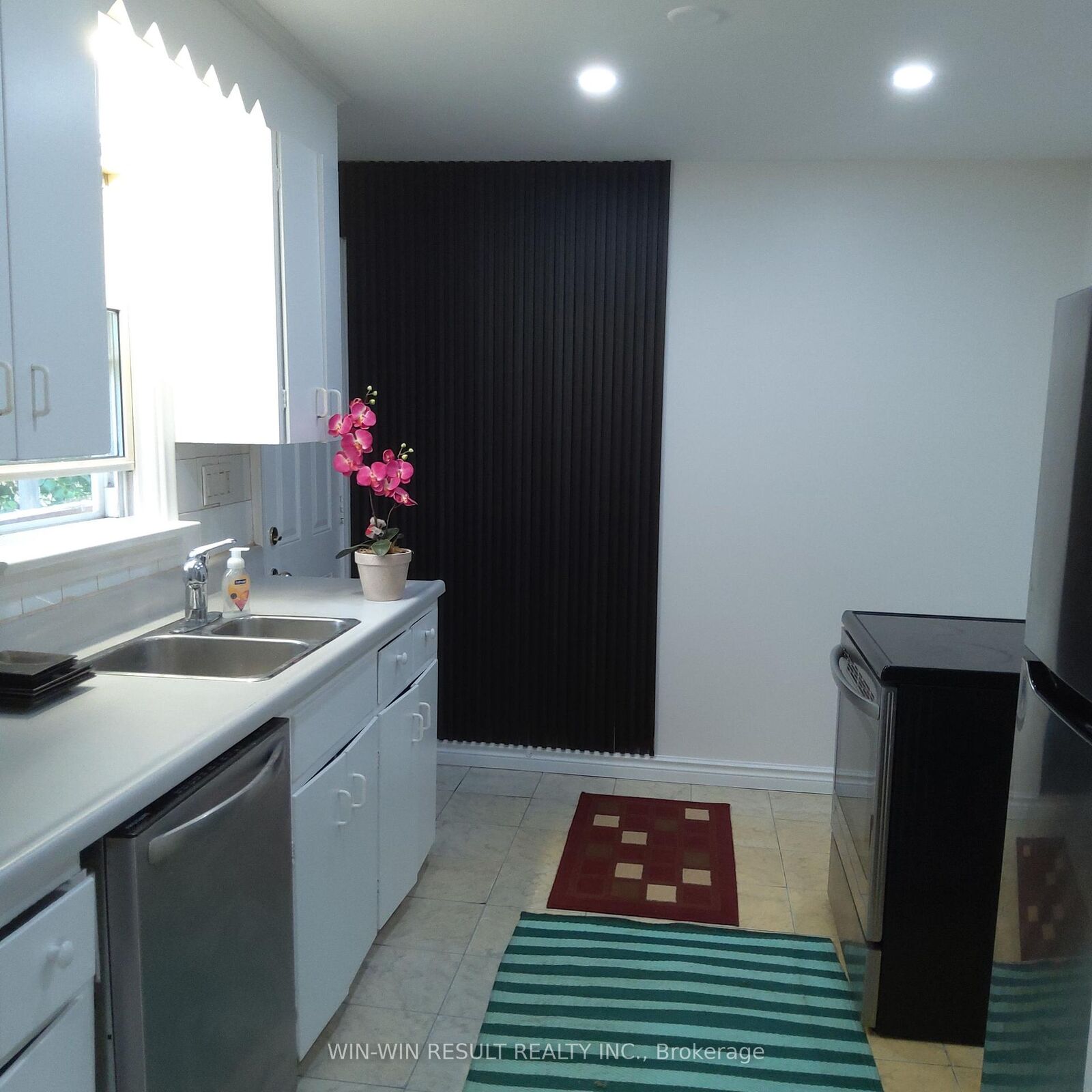 Property Photo: 243 Cedarholme Avenue ON L4P 2W5
