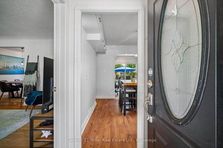 Property Photo:  1583 Blanefield Road  ON L5G 4H3 