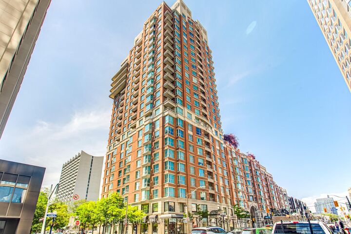 Property Photo:  38 Avenue Road 201  ON M5R 2G2 
