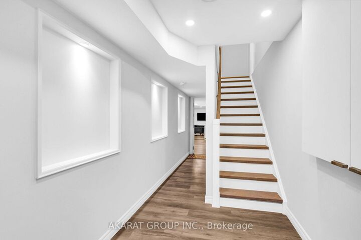 Property Photo: 5463 Fudge Terrace Basement Apt ON L5M 0N1