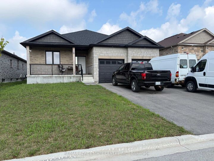 Property Photo: 615 Winchester Avenue S ON N4W 0J9