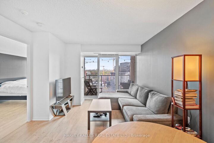 Property Photo:  125 Western Battery Road 1316  ON M6K 3R8 