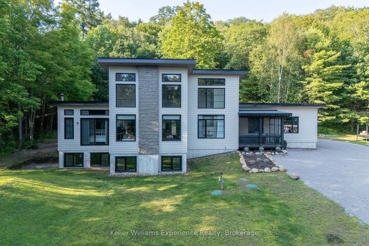 1739 Fraserburg Road — photo 1