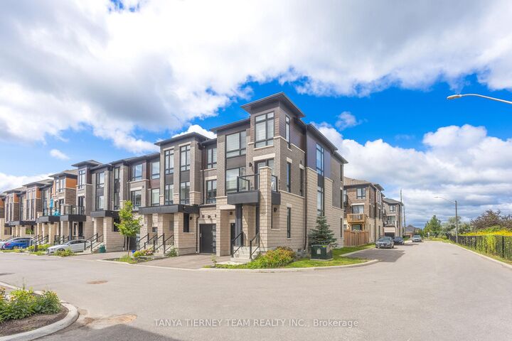 Property Photo: 24 Lake Trail Way ON L1M 0M3