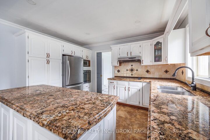 Property Photo: 259 Farr Street ON L0S 1C0