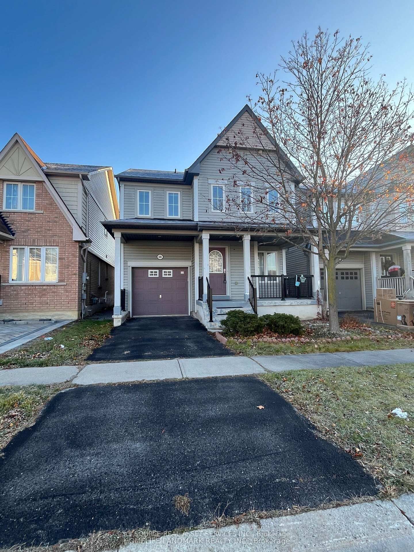 Property Photo: 181 Norland Circle ON L1L 0A6