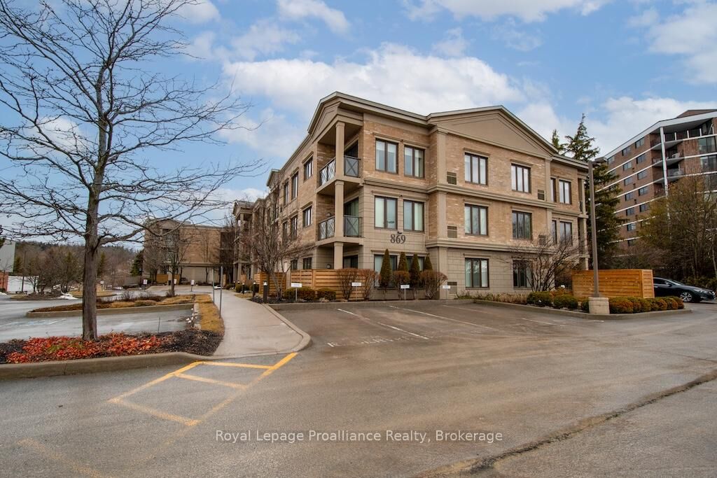 Property Photo:  869 Clonsilla Avenue 212  ON K9J 0B7 