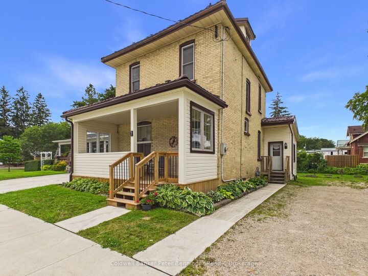 Property Photo: 7 Yonge Street S ON N0G 2V0