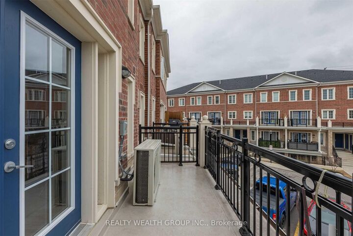 26 Bruce Street 12 — photo 1