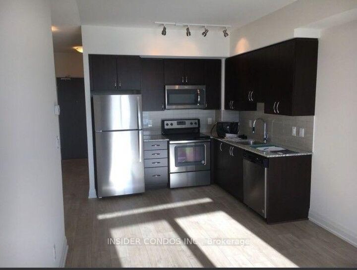 Property Photo:  3600 Highway 7 N/A 2210  ON L4L 0G7 