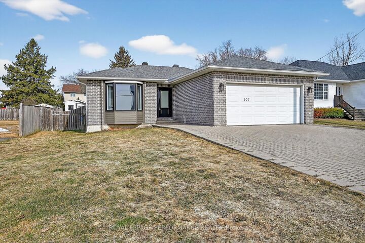 Property Photo: 107 Lorne Street ON K7A 3L1