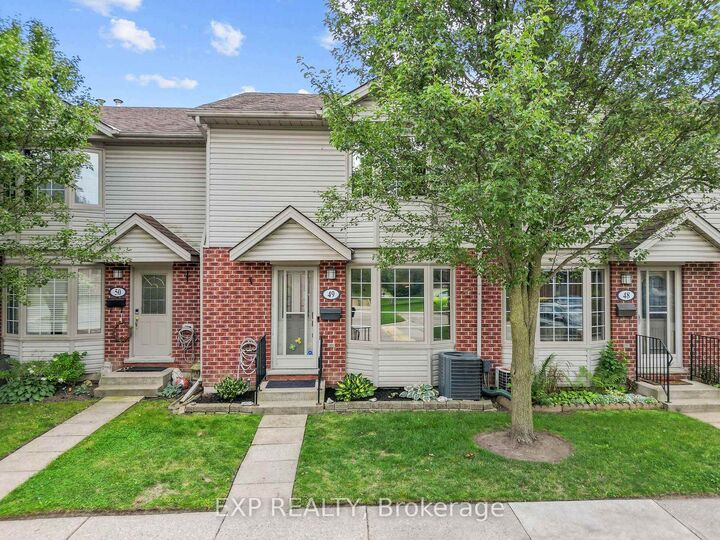 Property Photo: 511 Admiral Drive 49 ON N5V 4R4