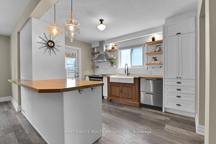 Property Photo: 9 Huron Avenue N ON K1Y 0W1