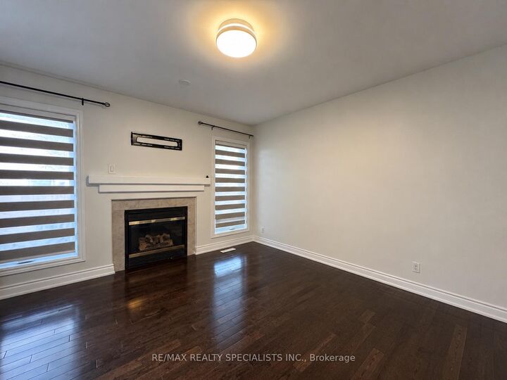 Property Photo: 22 Clayborne Avenue ON L7A 1N8