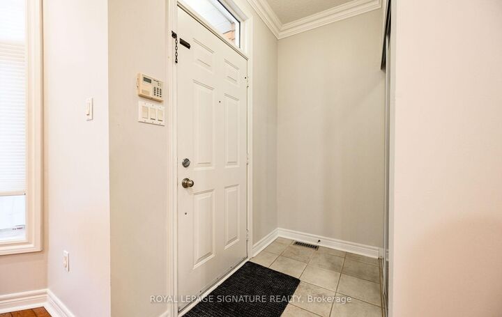 Property Photo: 12 The Greenery N/A W ON L6H 6J6