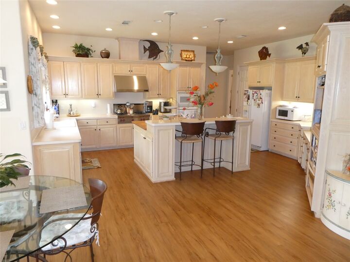 Property Photo: 18 Aberdeen Drive OK 73430