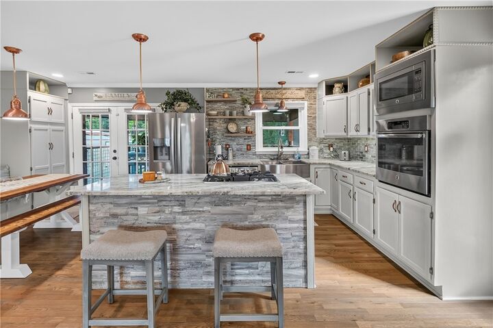 Property Photo: 2625 Old Dobbins Bridge Road SC 29689