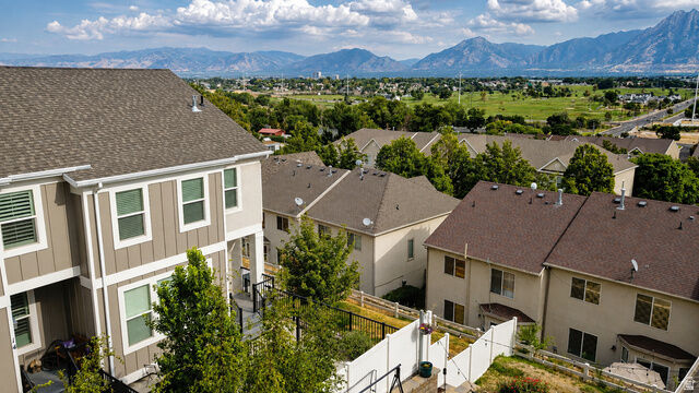 Property Photo: 1285 W Winchester St 13 UT 84123