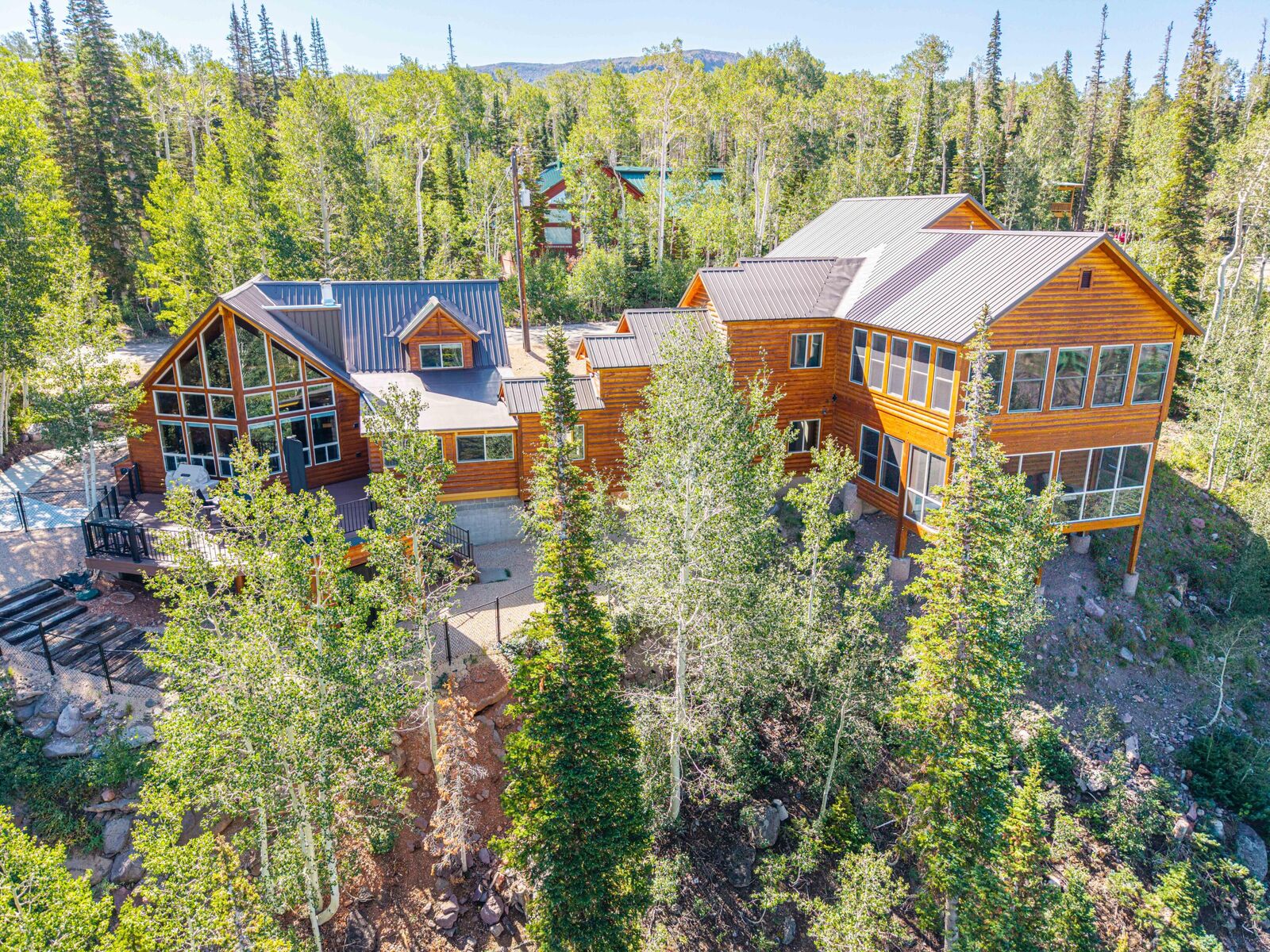 Property Photo: 401 N Aoki Michi Rd UT 84719