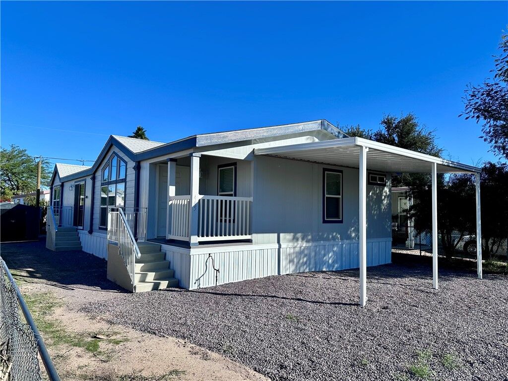 Property Photo: 445 Steiger Drive AZ 86442