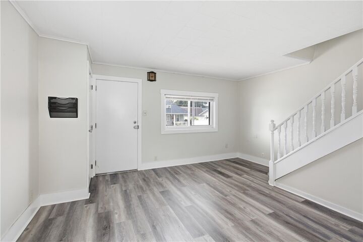 Property Photo: 833 5th St PA 15147