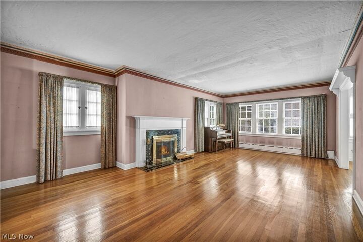 Property Photo: 3295 Glencairn Road OH 44122