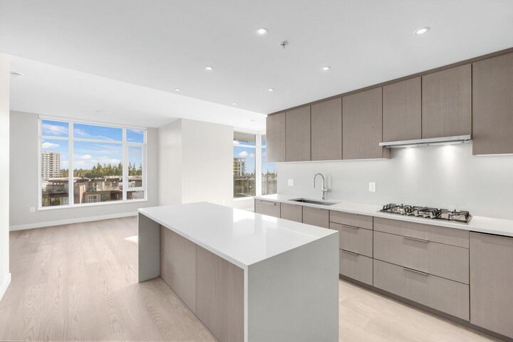 Property Photo: 6138 Birney Avenue 802 BC V6T 1W5