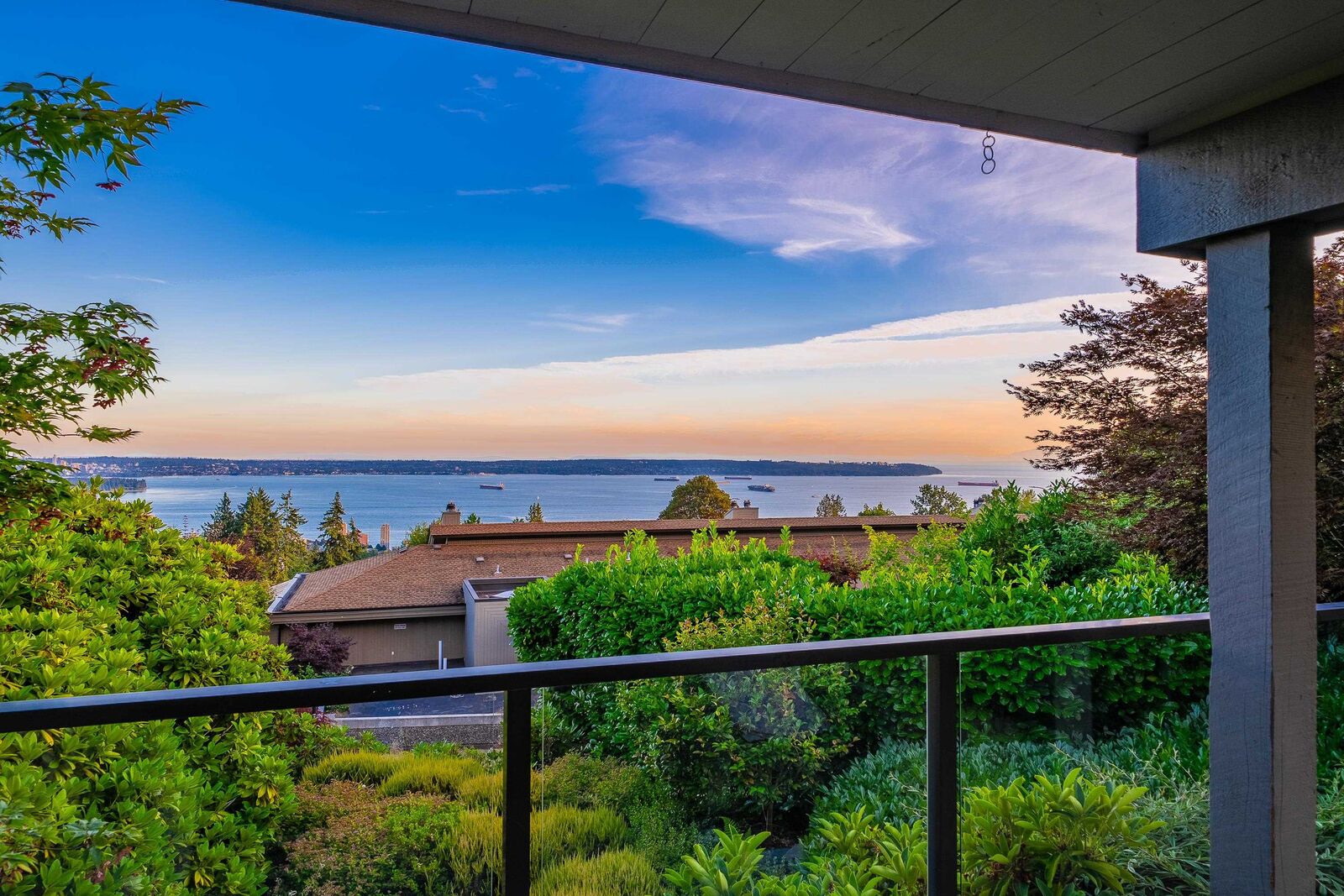Property Photo: 2214 Folkstone Way 18 BC V7S 2X7
