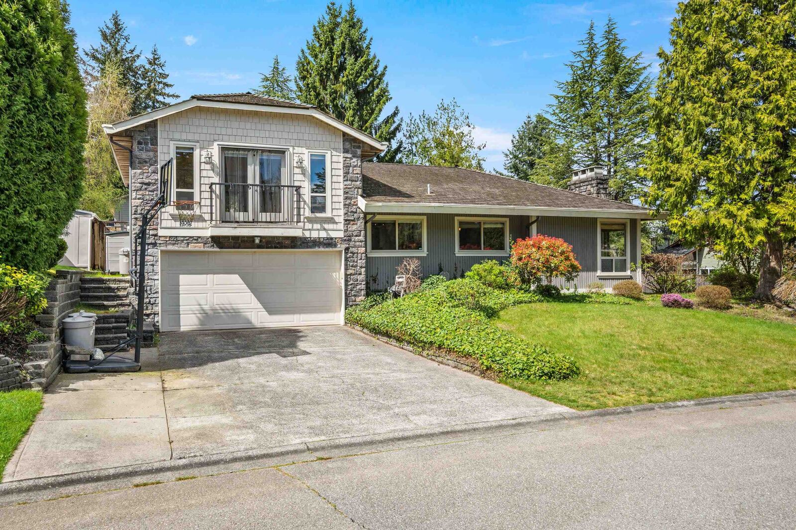 Property Photo: 11390 Northview Crescent BC V4E 2P7