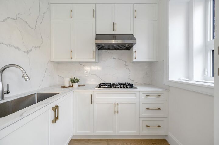 Property Photo: 5081 Crown Avenue BC V6N 2B7