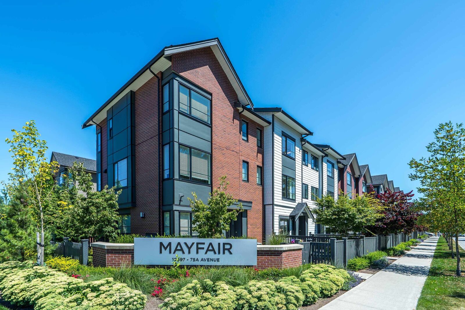 Property Photo: 19897 75A Avenue 53 BC V2Y 3S2