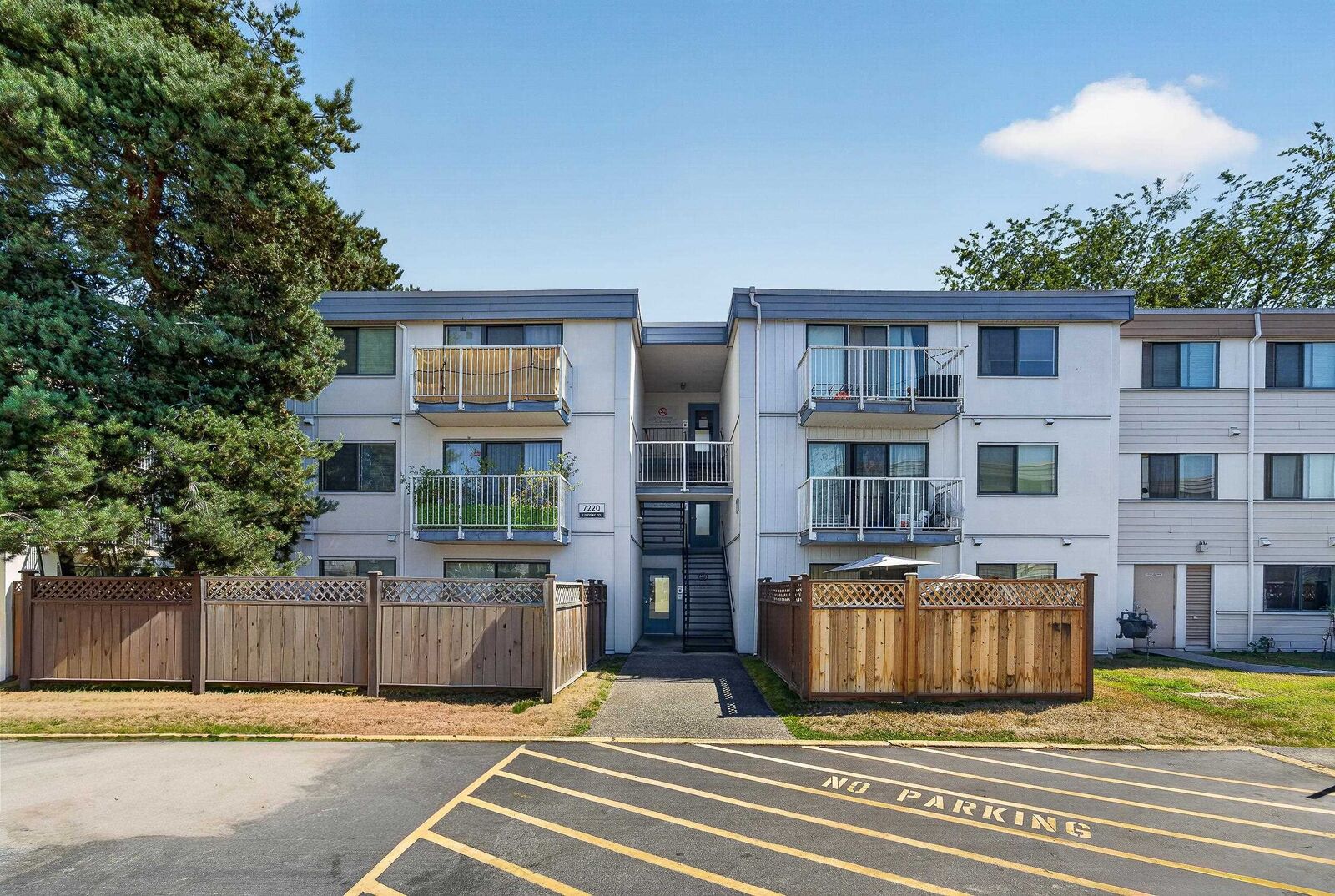 Property Photo: 7220 Lindsay Road 203 BC V7C 3M6