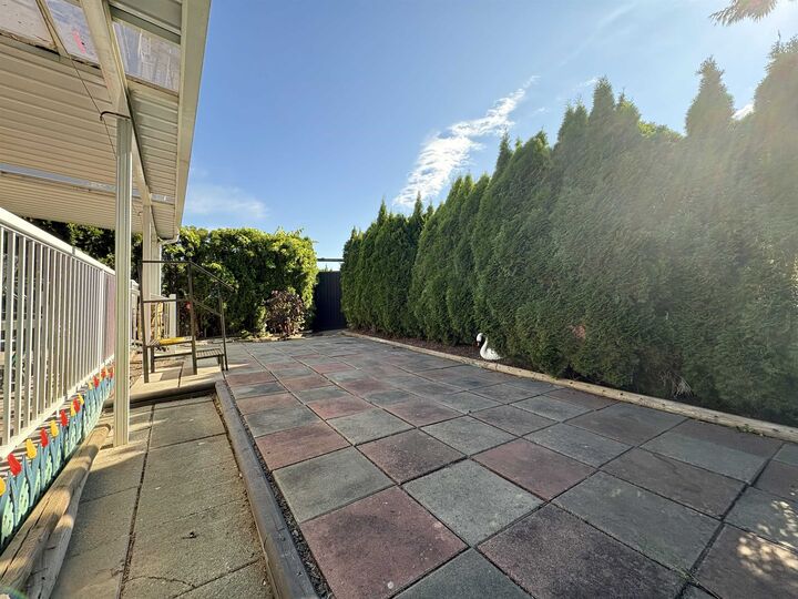 Property Photo:  1436 Frost Road 211  BC V2R 4X8 