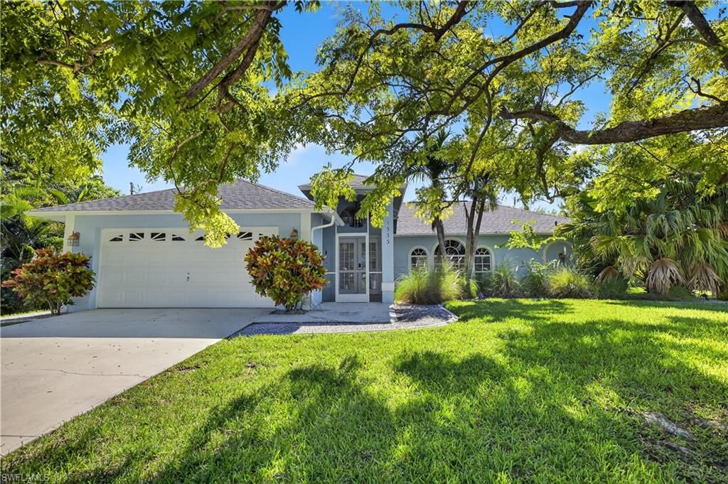 Property Photo:  1333 SW 1st Pl  FL 33991 