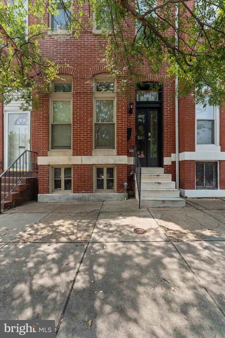Property Photo:  1246 N Broadway  MD 21213 