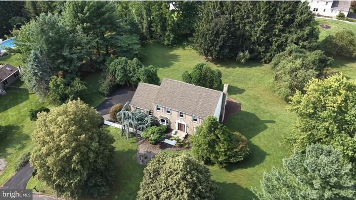 Property Photo: 81 Post Road PA 18966