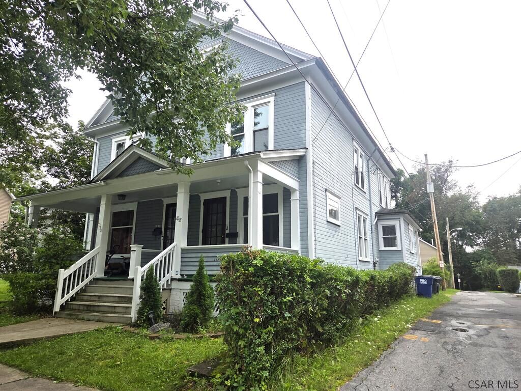 Property Photo: 1018 Bucknell Ave PA 15905