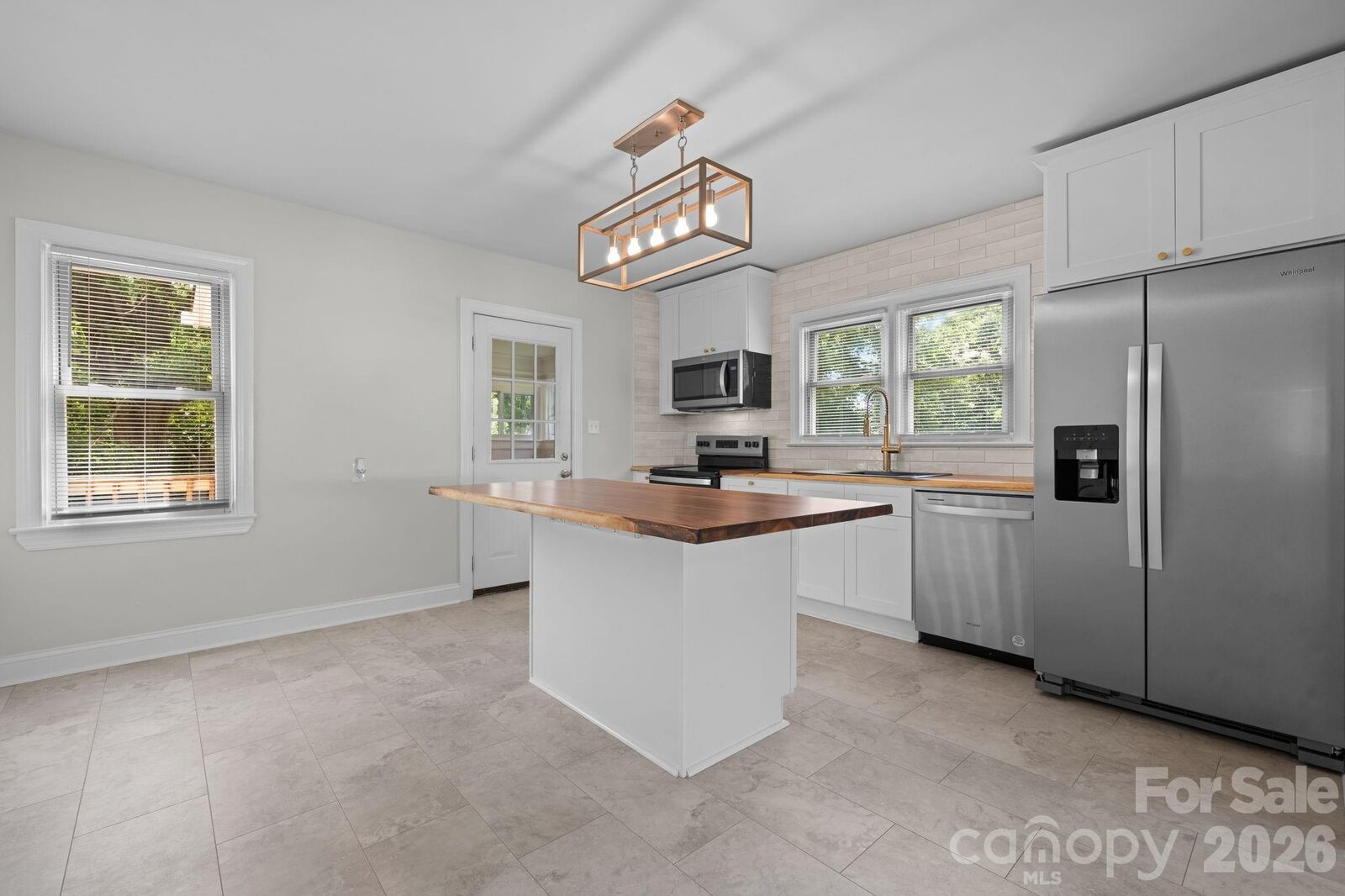 Property Photo:  12 Ruth Avenue  NC 28658 