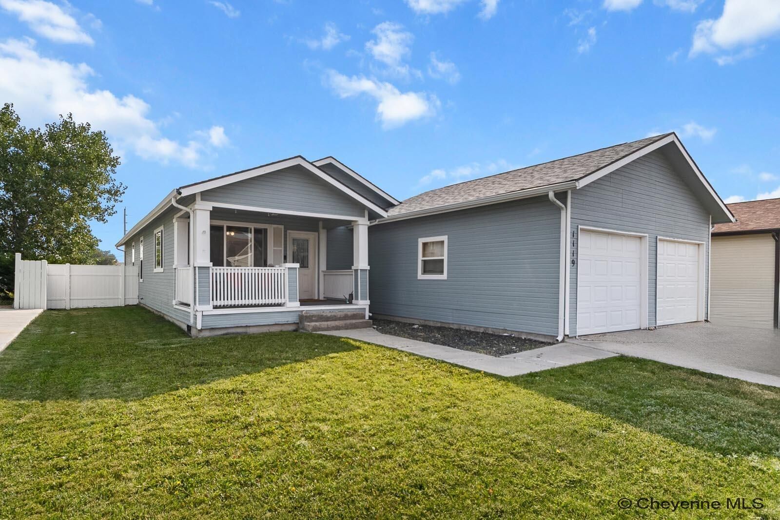 Property Photo: 1119 Sonata Ln WY 82009