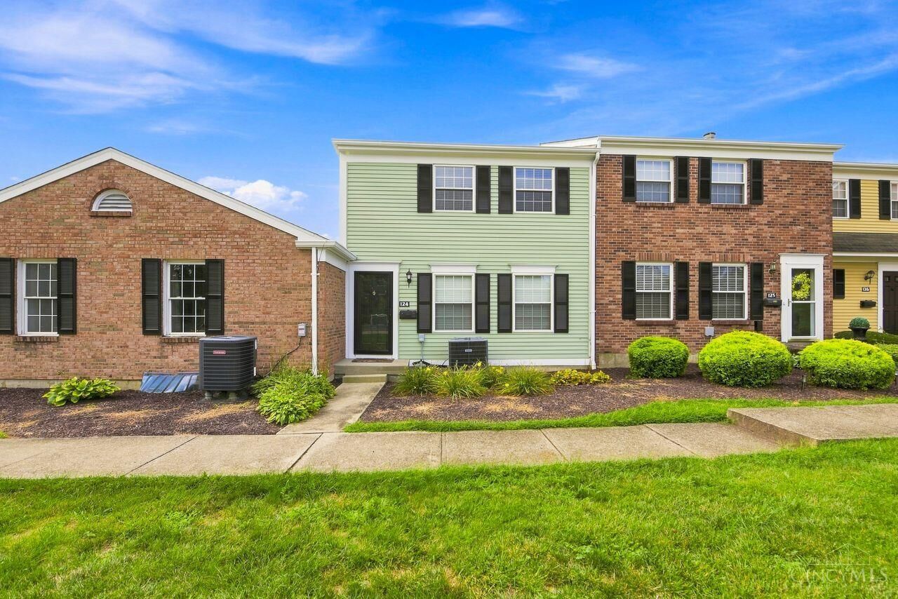 Property Photo:  124 Chapel Hill Drive  OH 45014 