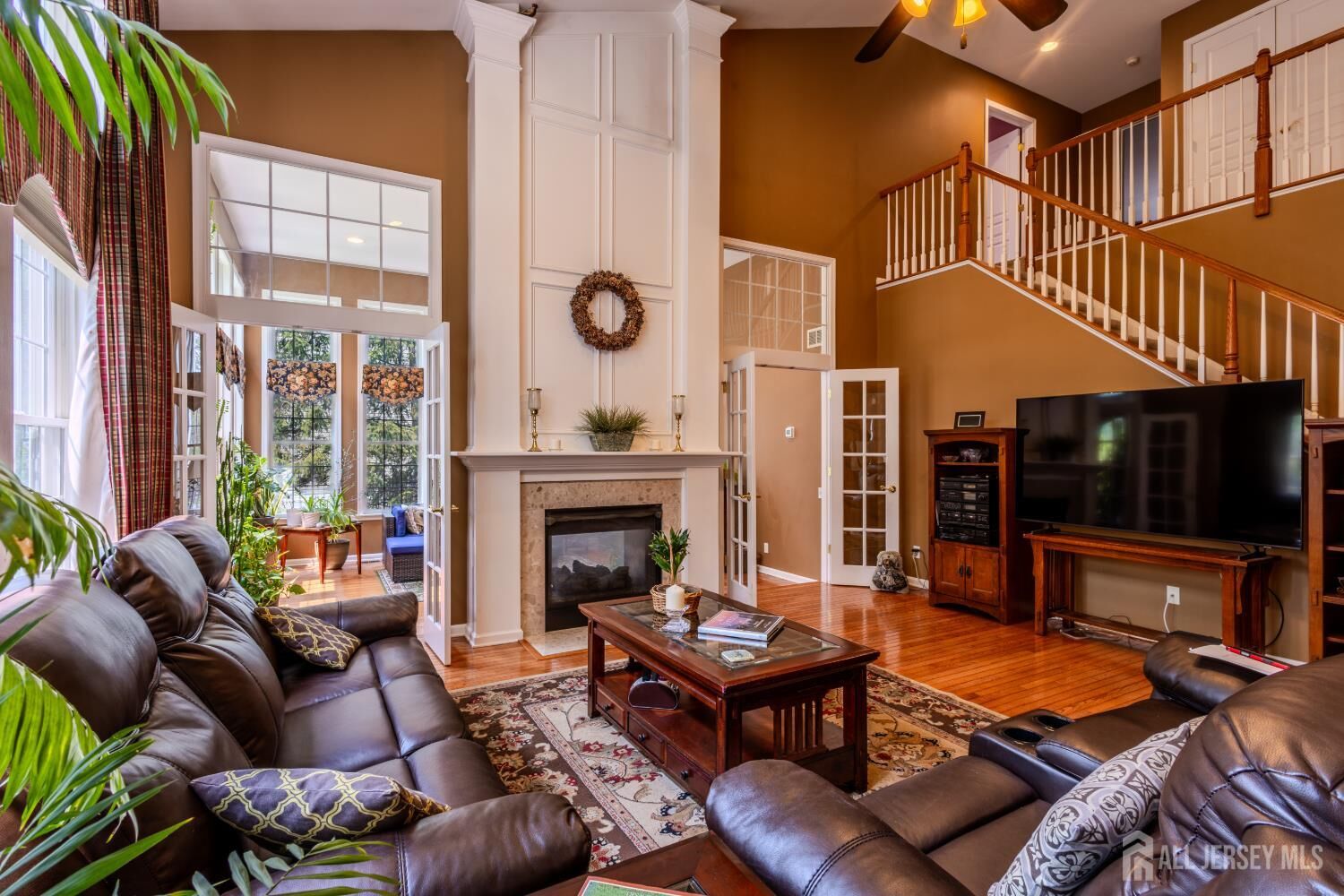 Property Photo:  18 Hartlander Street  NJ 08816 