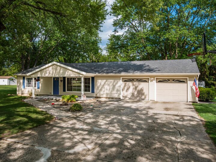 Property Photo: 1004 Adare Road OH 43302