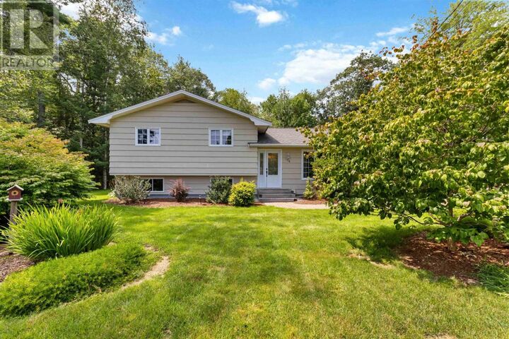174 Silver Road — photo 1